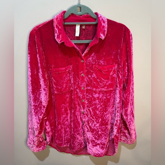 Anthropologie Pilcro Mara Relaxed Velvet Button Down Shirt Pink Size 6 - Picture 2 of 8
